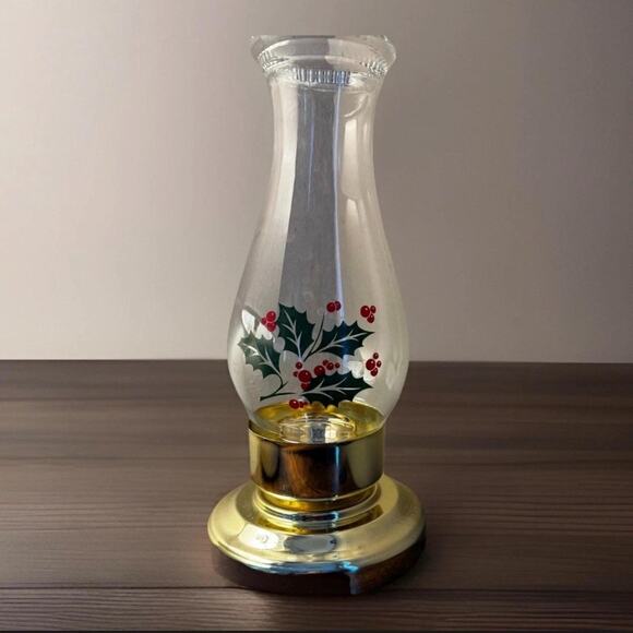 Vintage Brass Hurricane Candle Lamp + 2 Holiday Glass Shades Christmas Decor - Picture 2 of 10